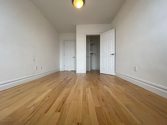 5th image of 23-05 30th Ave #C12