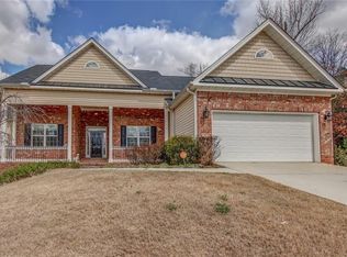 1184 Woodmere Dr, Loganville, GA 30052