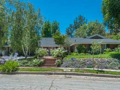 4735 Poe Ave, Woodland Hills, CA, 91364