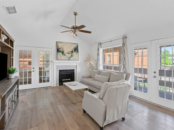 252 Jefferson Pkwy, Fort Worth, TX 76107
