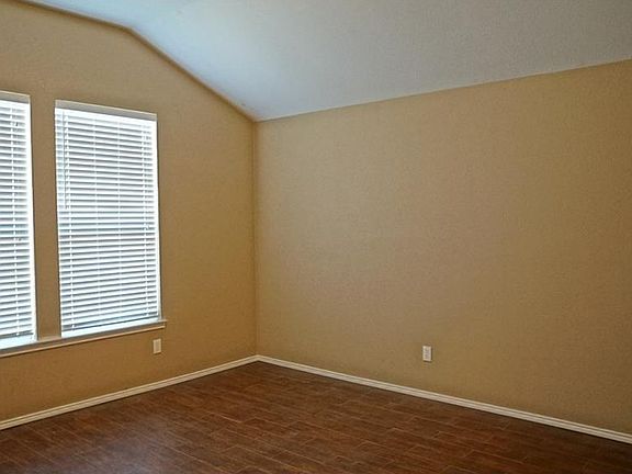 2nd image of 13916 Walnut Canyon Ct