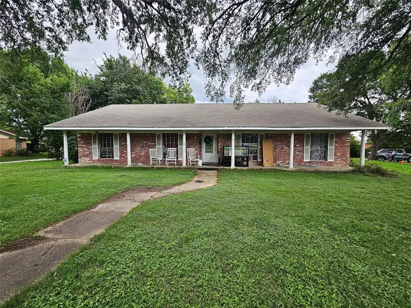1003 W Angeline St, Groesbeck, TX 76642