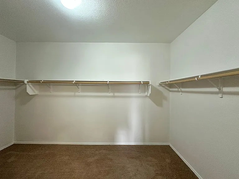 5304 Capricorn Loop — Photo 25
