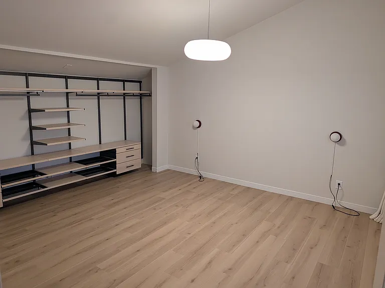 3370 Madison Ave — Photo 13