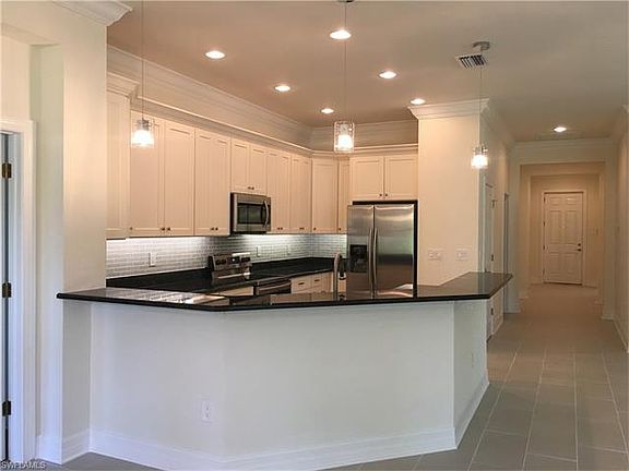 2nd image of 4610 San Antonio Ln