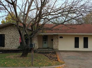 110 Kessler Dr, Granbury, TX 76048
