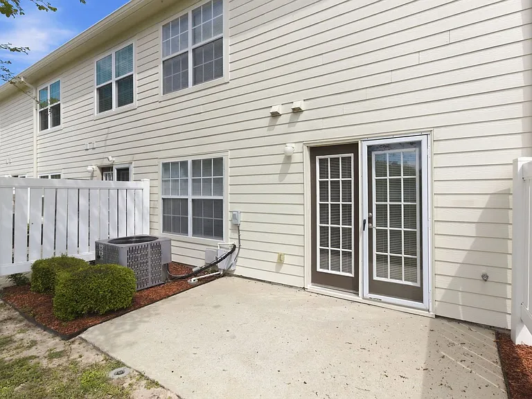 551 Wingspan Way — Photo 27