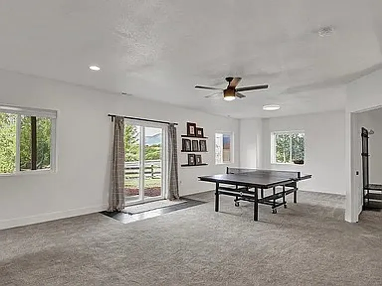 15692 Paiute Cir — Photo 23