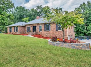 1711 Cook Dr, Lebanon, TN 37087