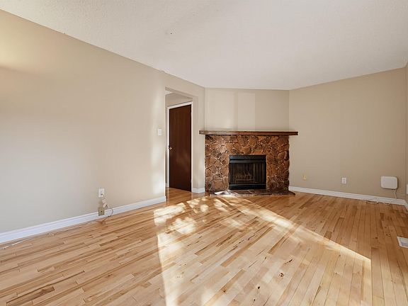 3rd image of 10633 31st Ave NW #139