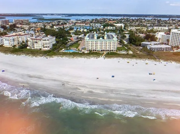 12000 Gulf Blvd #304, Treasure Island, FL 33706