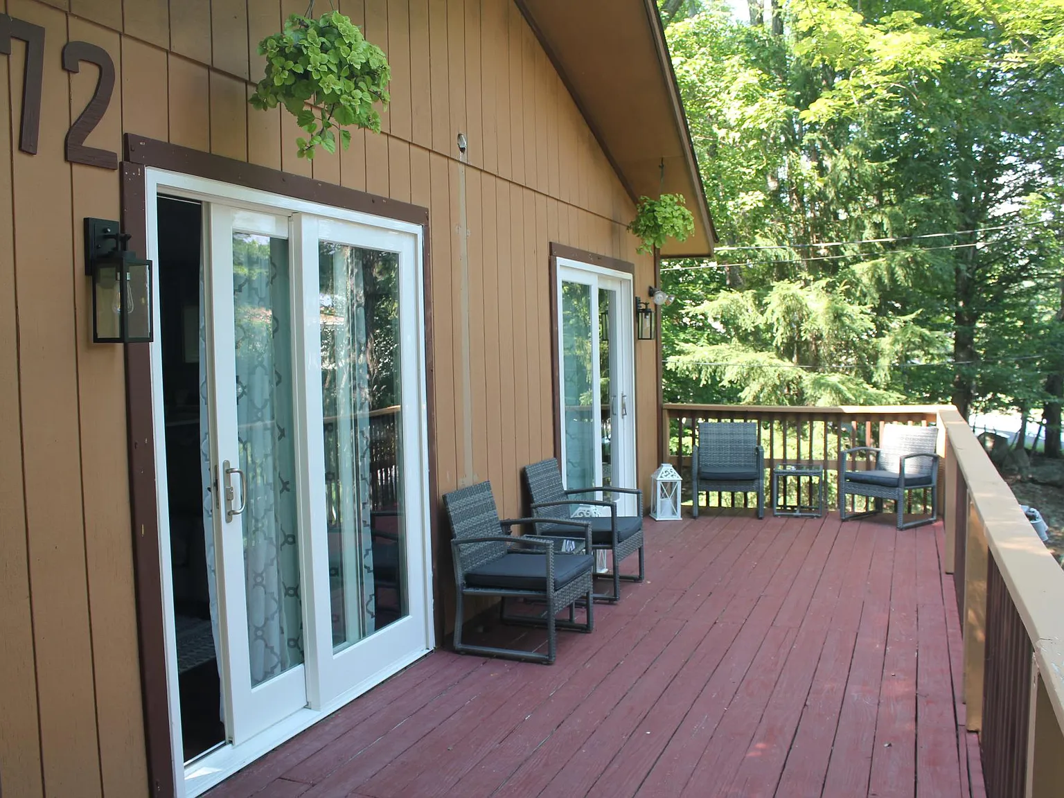 2 bed, 1.5 bath, 1400 sqft, $1,850 — Photo 2