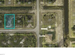 657 Allison St E, Lehigh Acres, FL 33974