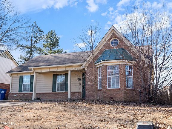 3rd image of 7069 Tudor Ln