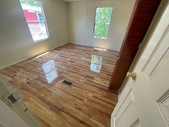 2nd image of 4040 SW Military Dr #21