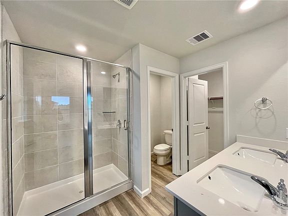 5th image of 925 Coffee Mill Ln