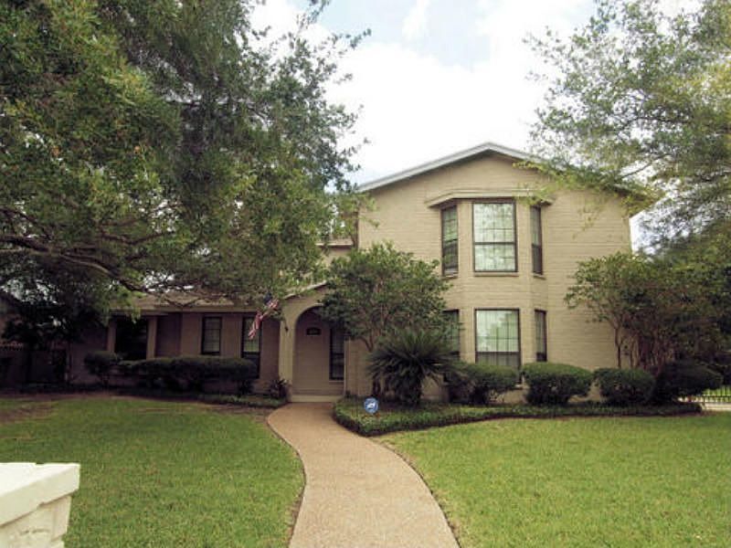 1st image of 6030 Parkland Dr