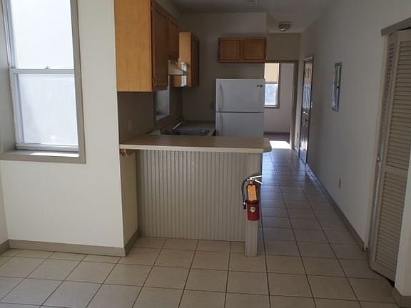 5th image of 1430 W Susquehanna Ave