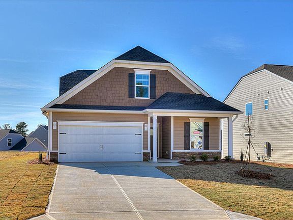 2nd image of 778 Courtland Drive