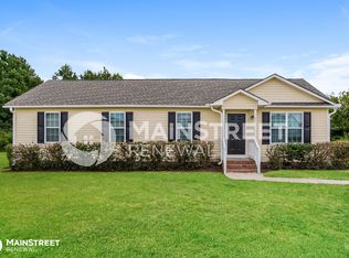 121 Jethro Cir, Smithfield, NC 27577