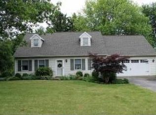 56 Pinewood Ave, Lititz, PA 17543