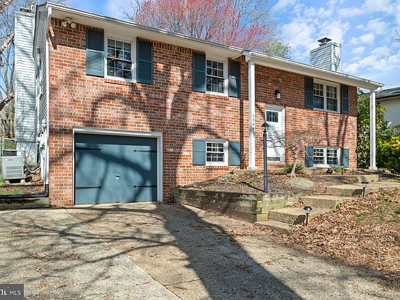 2nd image of 1244 Ramblewood Dr