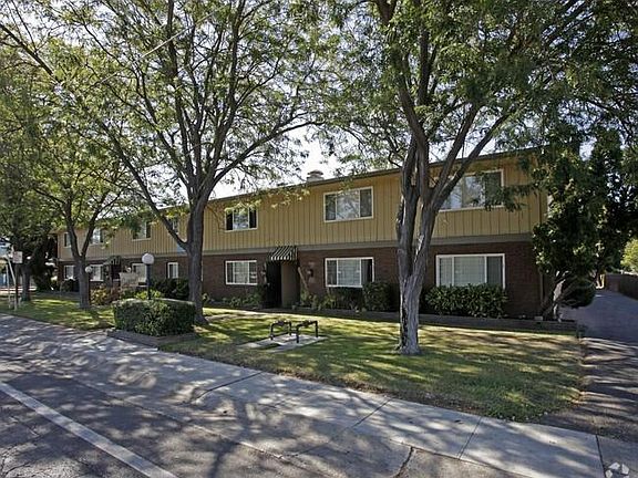 3rd image of 4620 Marconi Ave APT 22