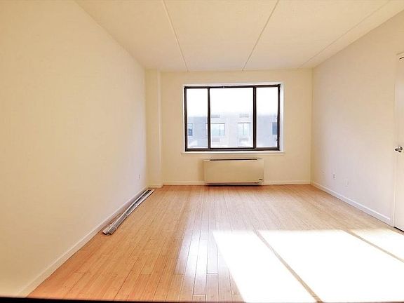 4th image of 1955 1st Ave APT 436