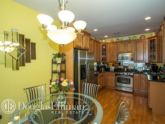 4th image of 184 Kettles Ln