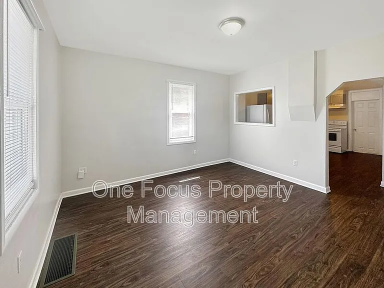1125 Market St #1 — Photo 3
