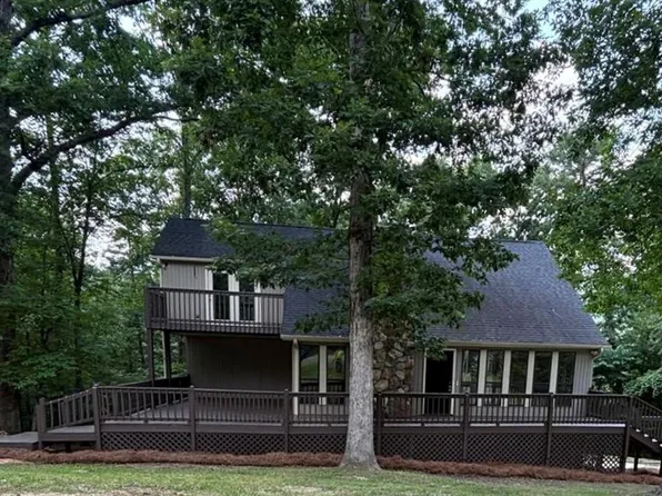 165 N Woods Ln, Trenton, GA 30752