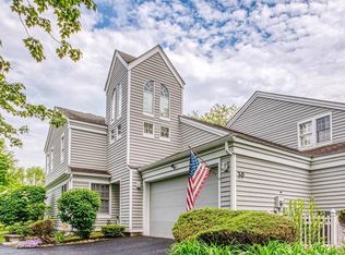 30 Woodlands Dr, Tuxedo Park, NY 10987