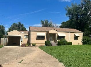 2023 Cedar St, Ponca City, OK 74604