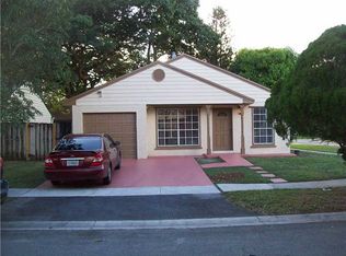 1400 SW 85th Ave, Pembroke Pines, FL 33025