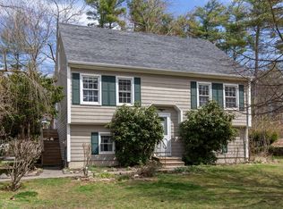 18 Stone Post Cir, Raymond, NH 03077
