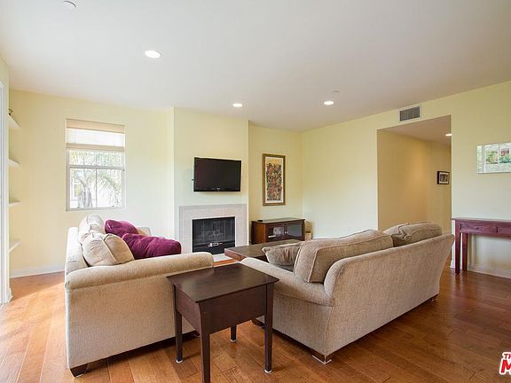 5th image of 1158 Wellesley Ave APT 204