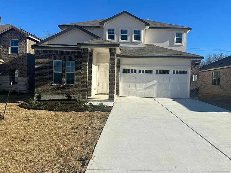361 Sonterra Dr — Photo 1