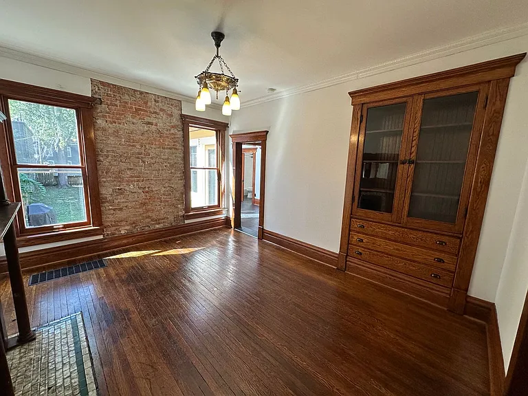 1023 Neil Ave — Photo 13