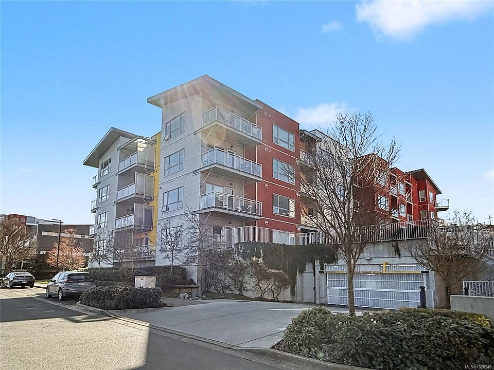 1st image of 785 Tyee Rd #201