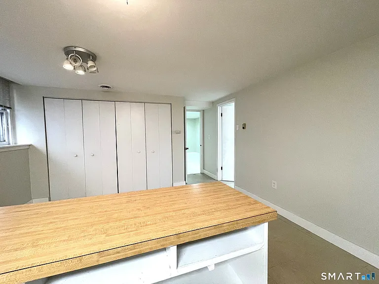 37 Wooster Pl #LL — Photo 7