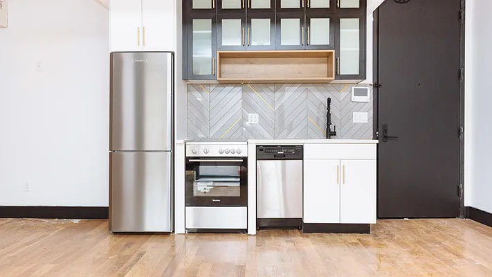 Rented by RBM Management | media 2