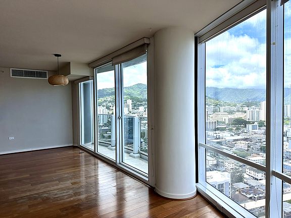 3rd image of 1296 Kapiolani Blvd APT 3303