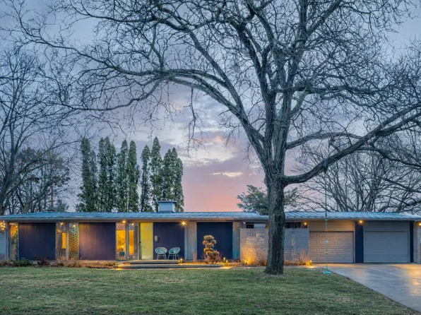 8000 Westwood Hills Dr, Saint Louis Park, MN 55426