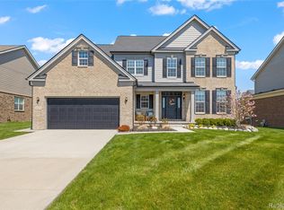 50976 Woodford Dr, Canton, MI 48188