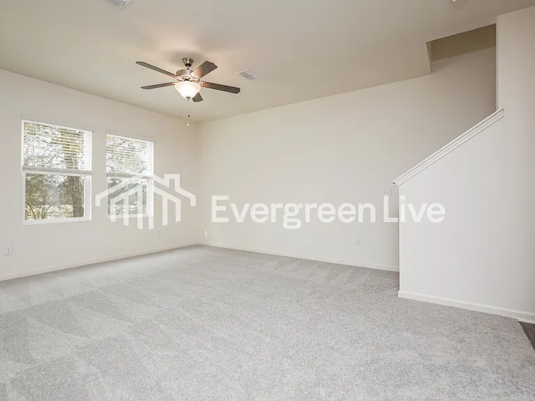 721 Shepard Rock Dr — Photo 3