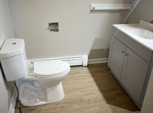 45 5th St #5, Dover, NH 03820