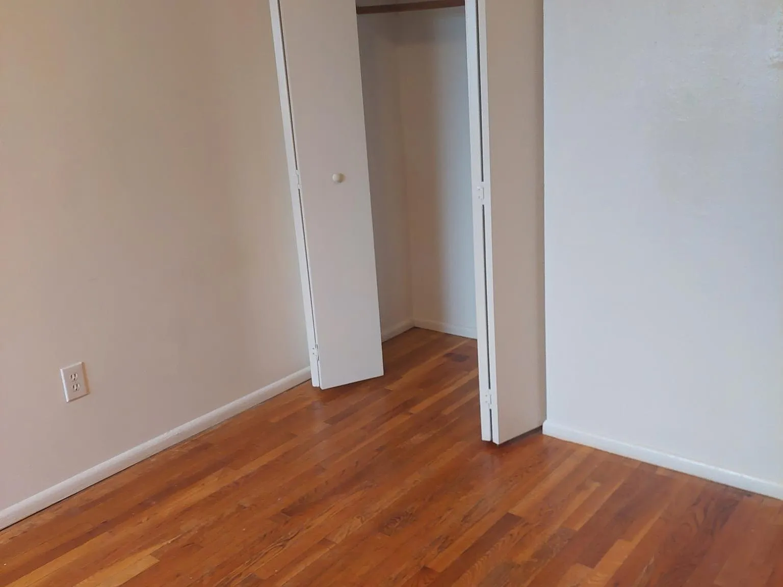 2 bed, 1100 sqft, $1,275 — Photo 4