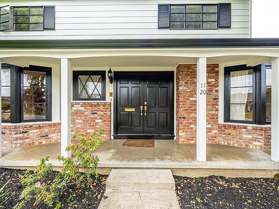 4th image of 1120 Arnott Way