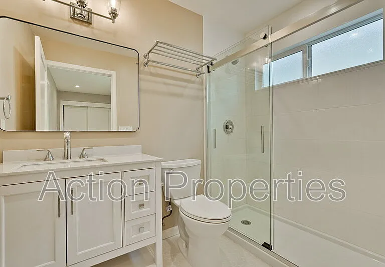 370 Camille Ct — Photo 14
