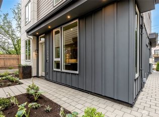 3043196-Lu, Seattle, WA 98107